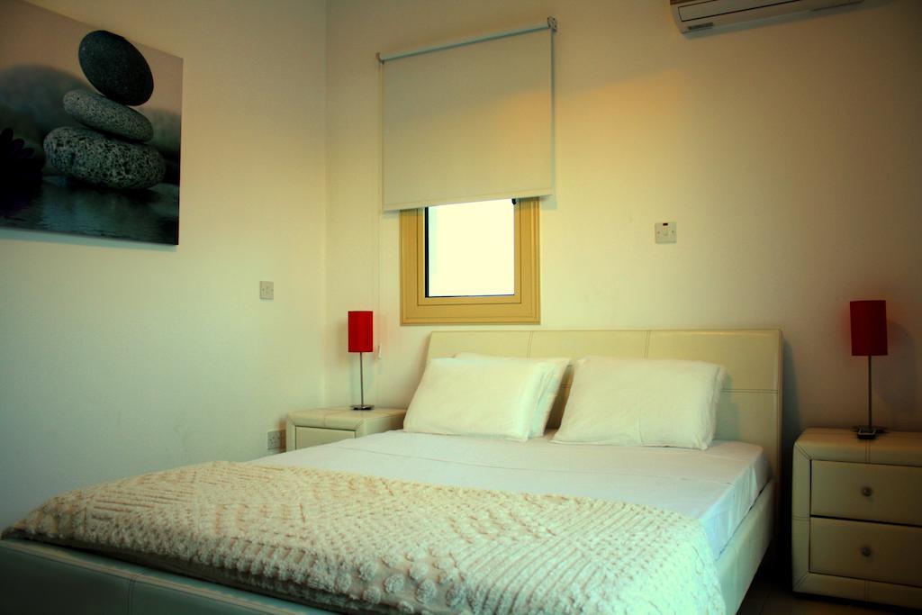 Palm Tree Villas Protaras Phòng bức ảnh