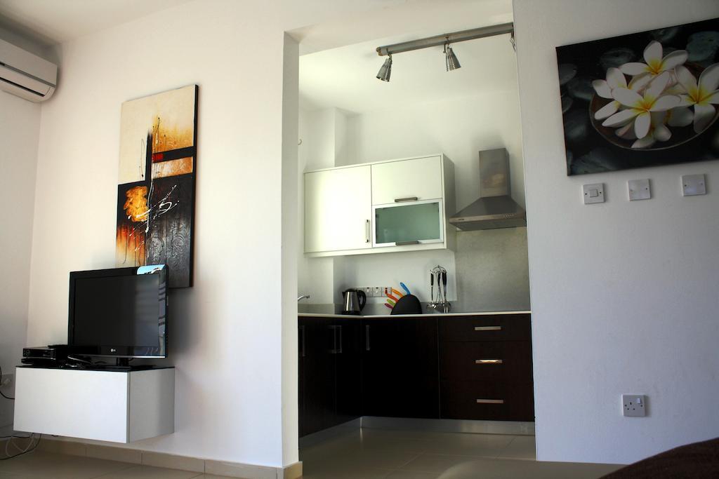 Palm Tree Villas Protaras Phòng bức ảnh