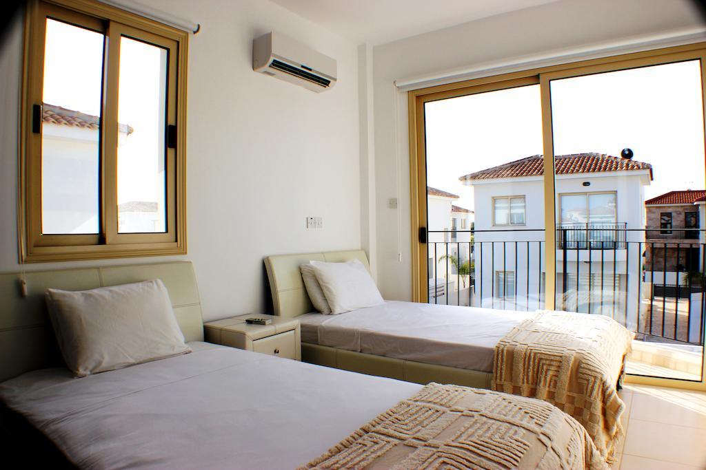 Palm Tree Villas Protaras Ngoại thất bức ảnh